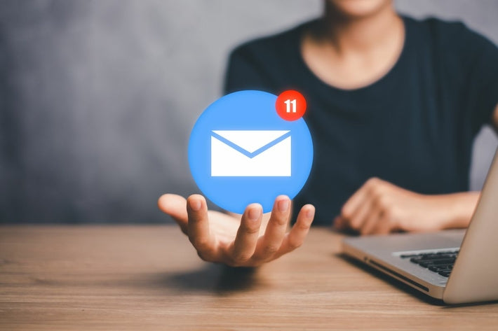 Envoi d une newsletter par e mail pour le service client de diagnostic automobile iCarsoft