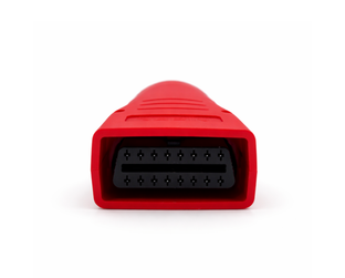Vue arrière de la prise femelle de l'adaptateur OBD2 rouge de diagnostic Mercedes Benz