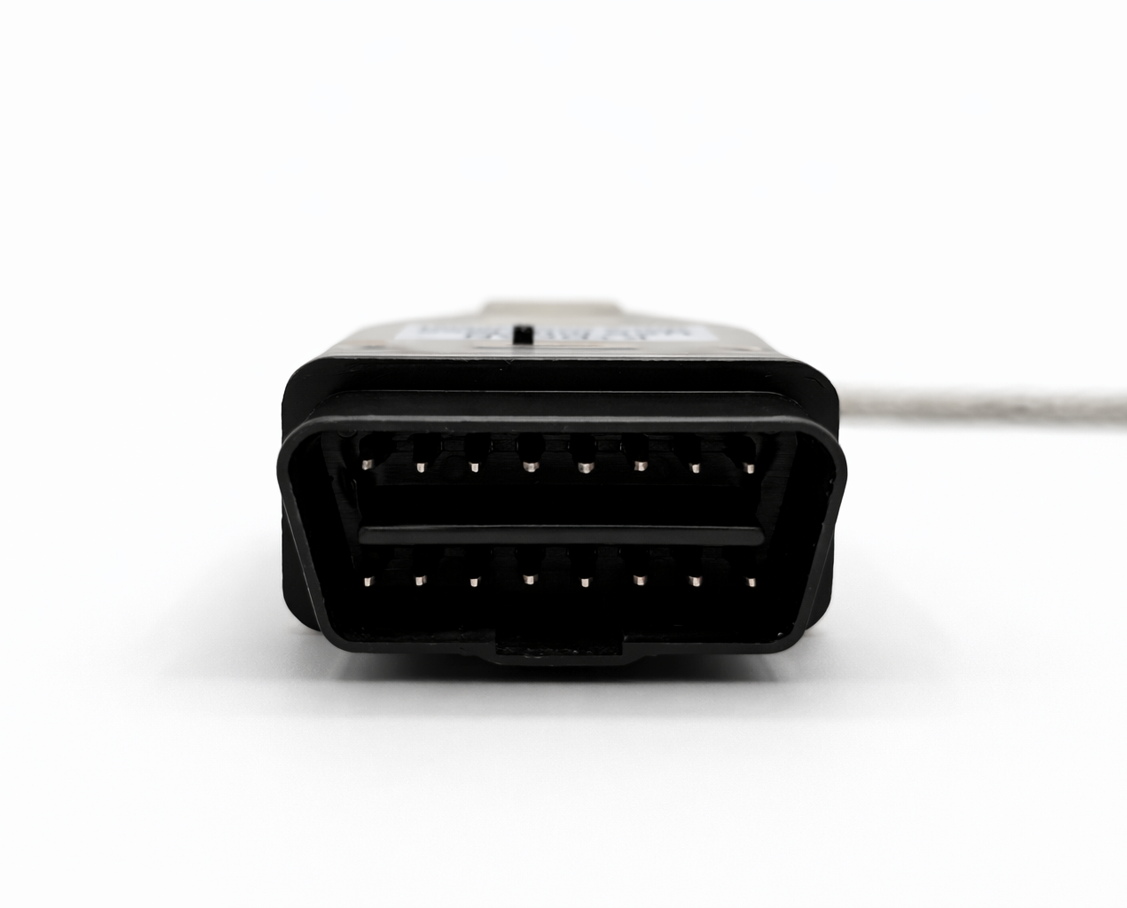Prise de diagnostic OBD2 à seize broches du câble K-DCAN pour BMW