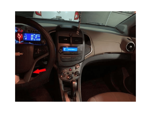 Tableau de bord et volant de Chevrolet Sonic pour un diagnostic avec iCarsoft