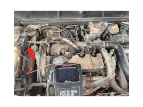 Diagnostic du moteur d une Alfa Romeo 145 avec une valise iCarsoft France