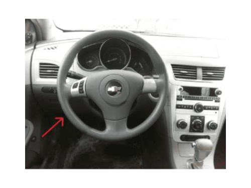 Localisation de la prise de diagnostic OBD sous le volant d une Chevrolet Malibu