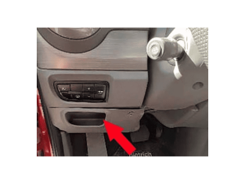 Fleche rouge indiquant le vide poche pour trouver la prise OBD sur Fiat Grand Siena