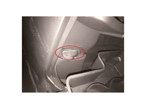 Emplacement de la prise de diagnostic OBD2 dans une Fiat Ulysse 2