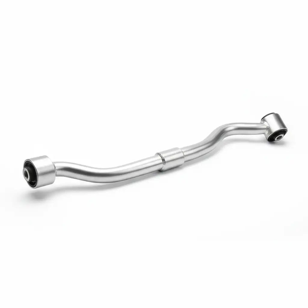Barre stabilisatrice de suspension pour voiture en acier gris argenté sur fond blanc