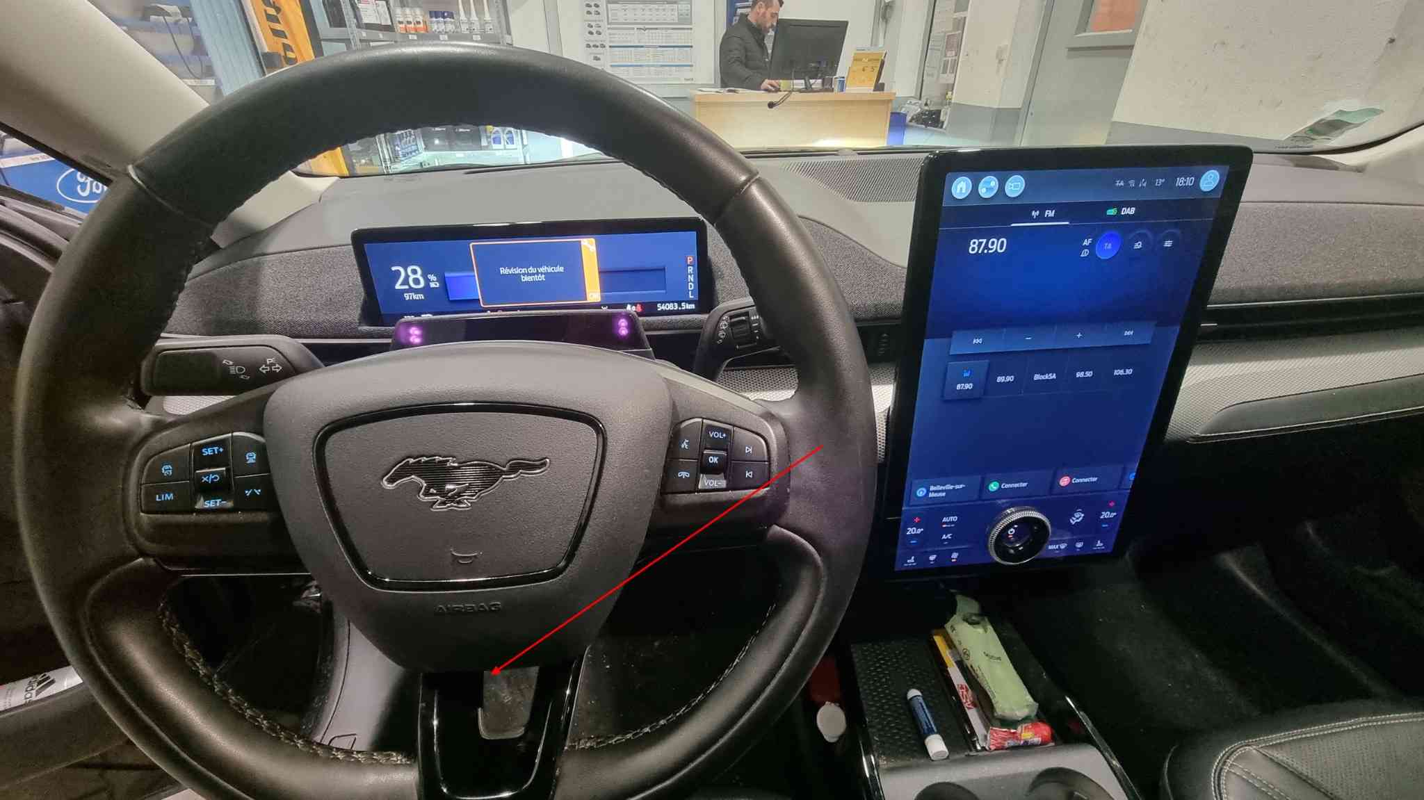 Interieur moderne de la Ford Mustang Mach-E compatible avec nos outils de diagnostic