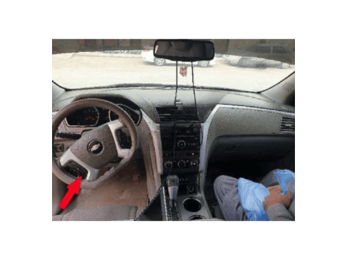 Vue intérieure du tableau de bord d une Chevrolet Traverse pour diagnostic automobile