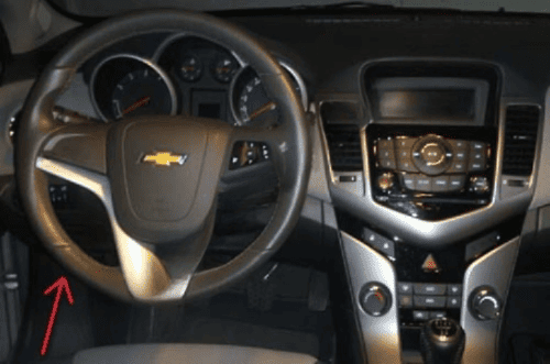 Tableau de bord et volant de Chevrolet Cruze pour test de diagnostic auto